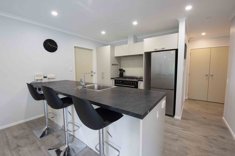 Photo of property in 1185f South Road, Oakura, 4314