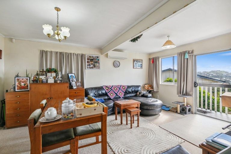 Photo of property in 46 Winston Street, Crofton Downs, Wellington, 6035