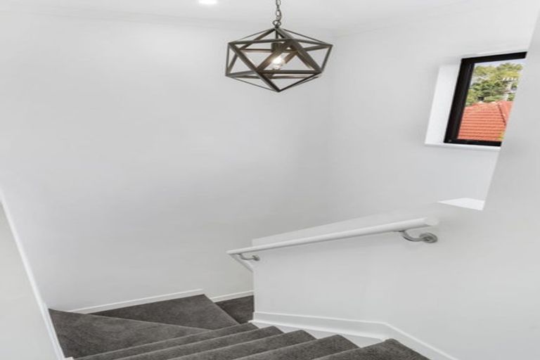 Photo of property in 127b Russell Road, Manurewa, Auckland, 2102