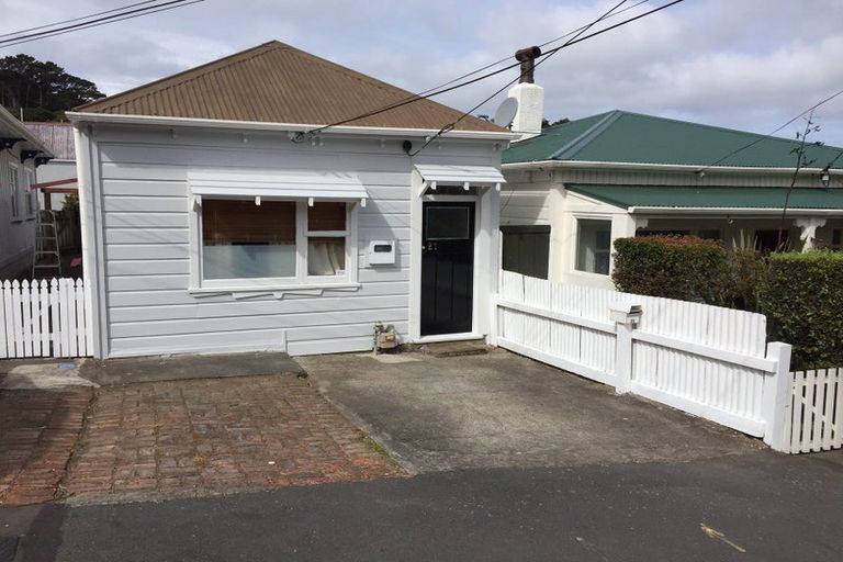 Photo of property in 21 Owen Street, Newtown, Wellington, 6021