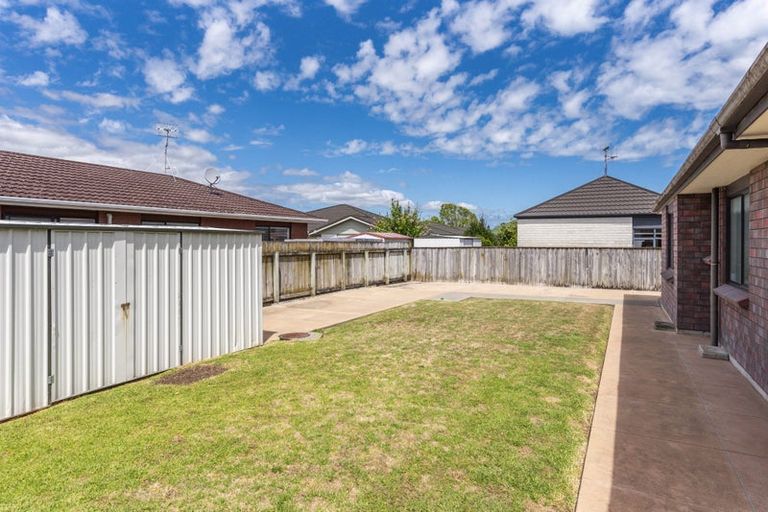 Photo of property in 62 Arawhata Road, Paraparaumu, 5032