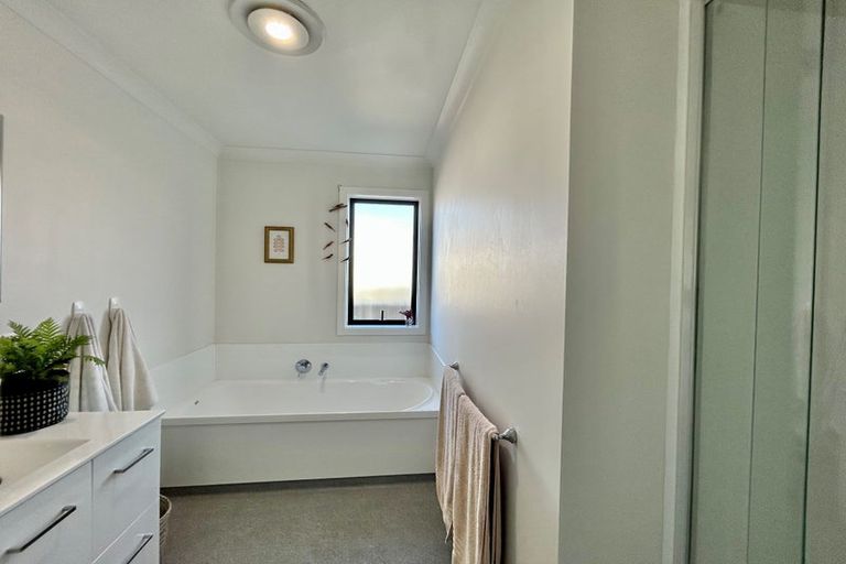 Photo of property in 76 Geddis Avenue, Maraenui, Napier, 4110