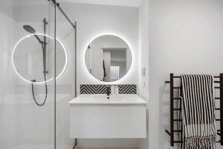 Photo of property in 75a Pendarves Street, New Plymouth, 4310