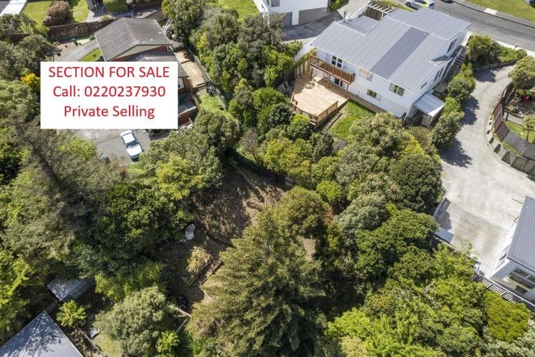 Photo of property in 21a Lomita Road, Johnsonville, Wellington, 6037