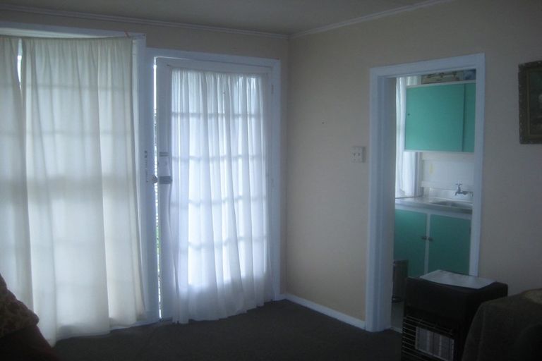 Photo of property in 31 Russell Street, Westport, 7825