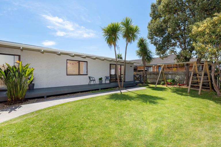 Photo of property in 1 Tyndall Grove, Matua, Tauranga, 3110