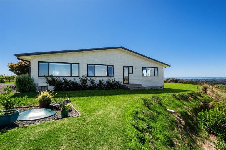 Photo of property in 15b Junction Road, Minden, Tauranga, 3176
