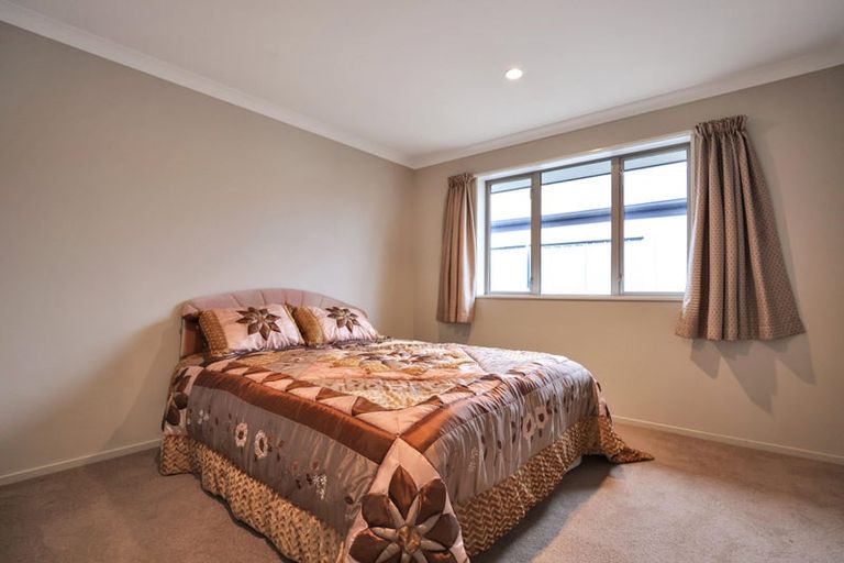 Photo of property in 21 Cox Street, Ashburton, 7700