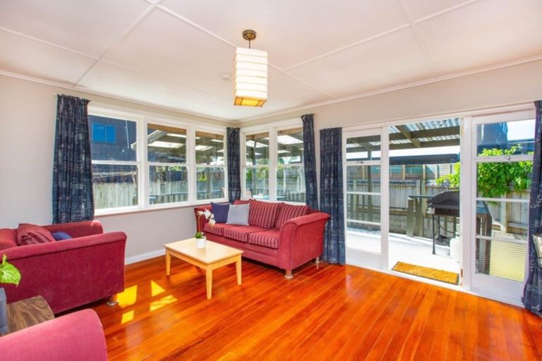 Photo of property in 52b Lorenzen Bay Road, Raglan, 3225