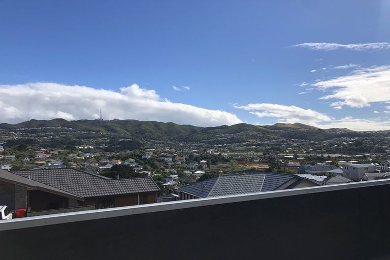 Photo of property in 67 Sheridan Terrace, Johnsonville, Wellington, 6037