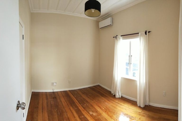 Photo of property in 8 Evelyn Street, Eden Terrace, Auckland, 1021