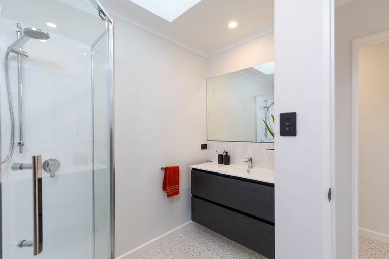 Photo of property in 319 Princes Drive, Britannia Heights, Nelson, 7010