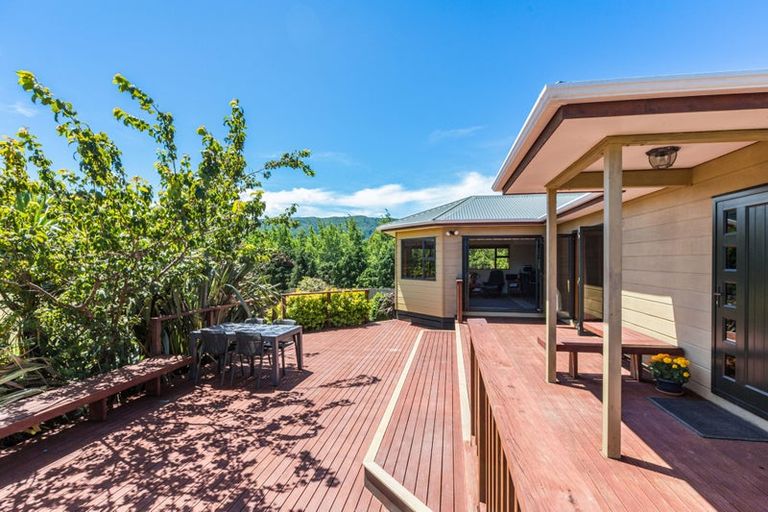 Photo of property in 68a Marchant Road, Kaitoke, Upper Hutt, 5018