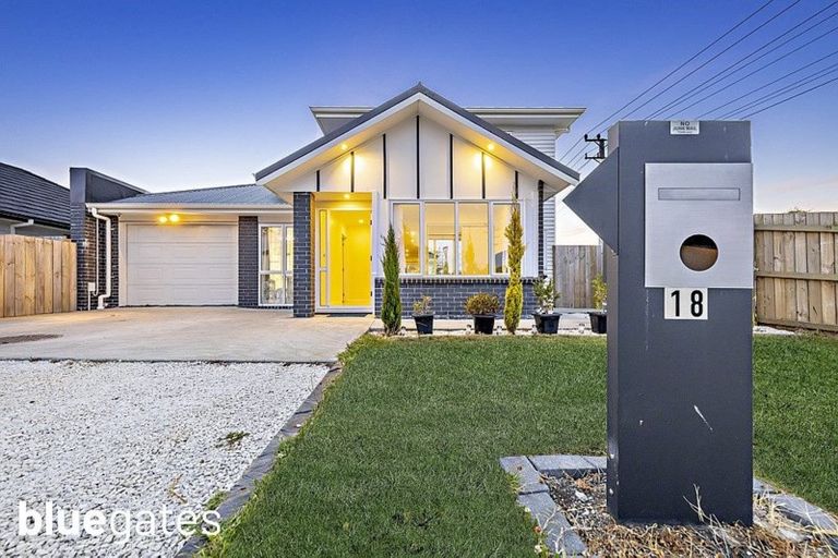 Photo of property in 18 Amokura Avenue, Takanini, 2112