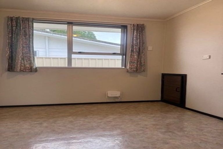 Photo of property in 3/9 Lyttelton Crescent, Tamatea, Napier, 4112