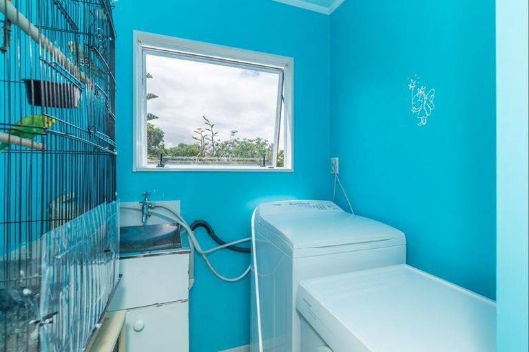 Photo of property in 23 Hydrabad Drive, Waitarere Beach, Levin, 5510