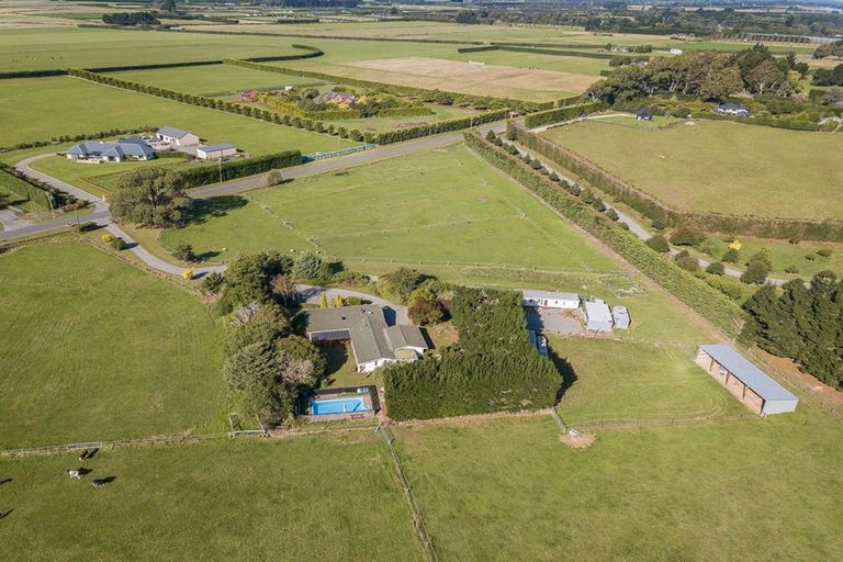 Photo of property in 193 Lawford Road, West Melton, Christchurch, 7676