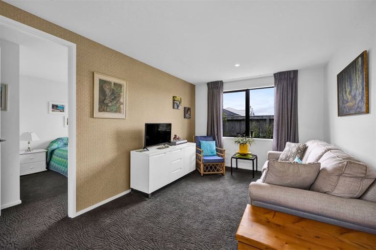 Photo of property in 14 Waitaha Place, Bell Block, New Plymouth, 4312