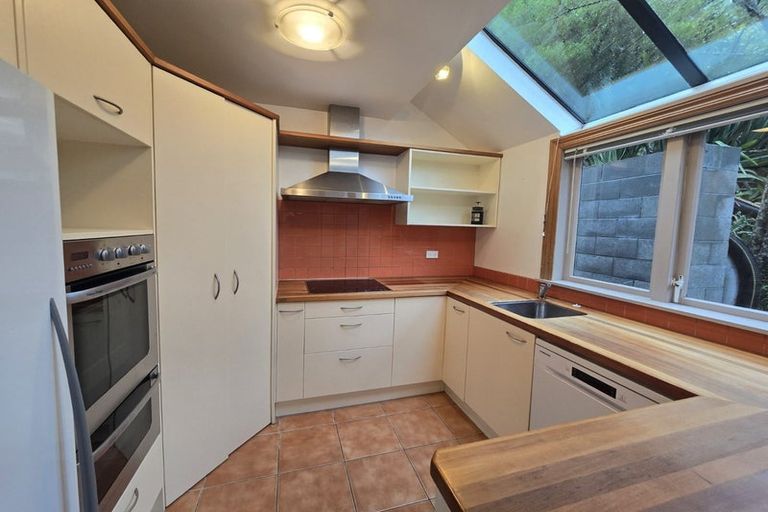 Photo of property in 34 Moana Road, Days Bay, Lower Hutt, 5013