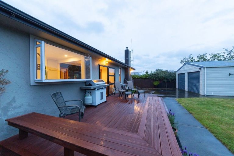 Photo of property in 16 Nairn Crescent, Awapuni, Palmerston North, 4412