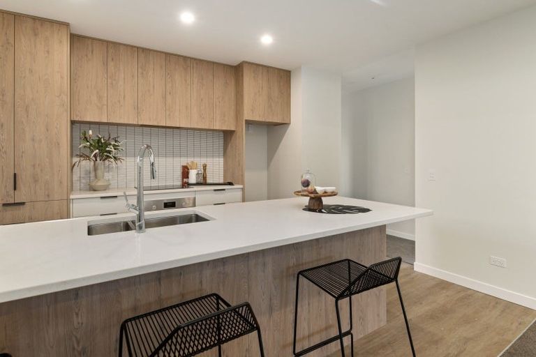 Photo of property in 108a Weraroa Road, Levin, 5510