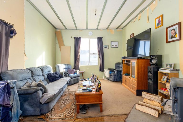 Photo of property in 1 Clifton Terrace, West End, Timaru, 7910