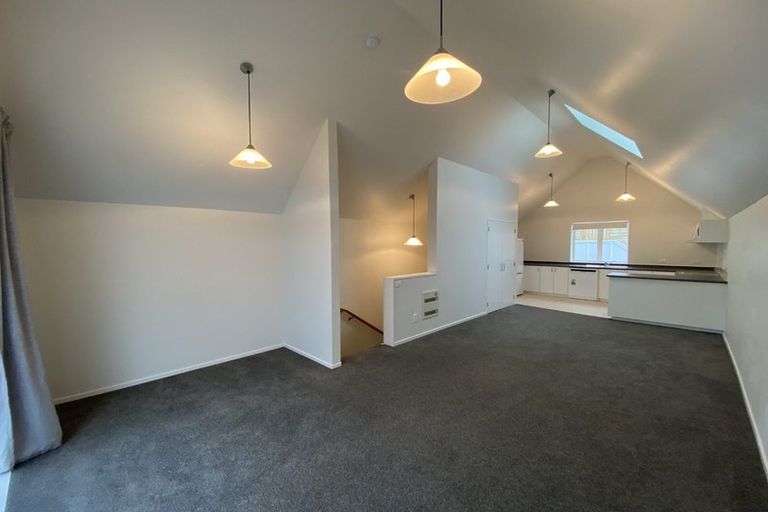 Photo of property in Pirie Street Townhouses, 22/35 Pirie Street, Mount Victoria, Wellington, 6011