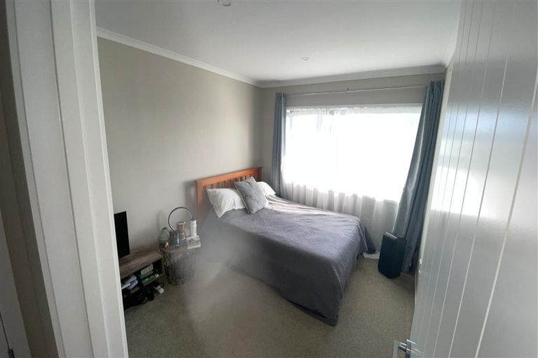 Photo of property in 215 Wainui Road, Silverdale, 0932