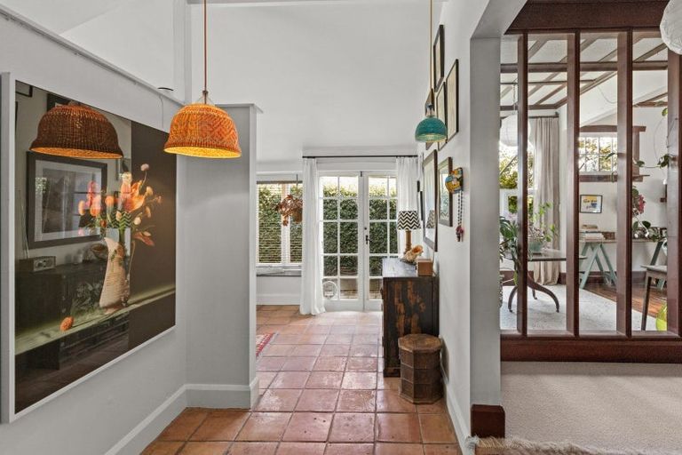 Photo of property in 1/509 Fitzroy Avenue, Hastings, 4122