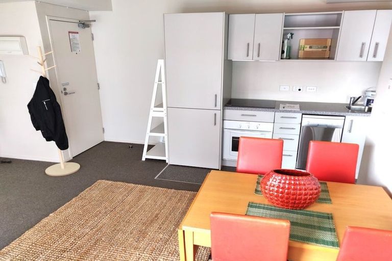 Photo of property in The Peak Apartments, 803/170 Taranaki Street, Te Aro, Wellington, 6011