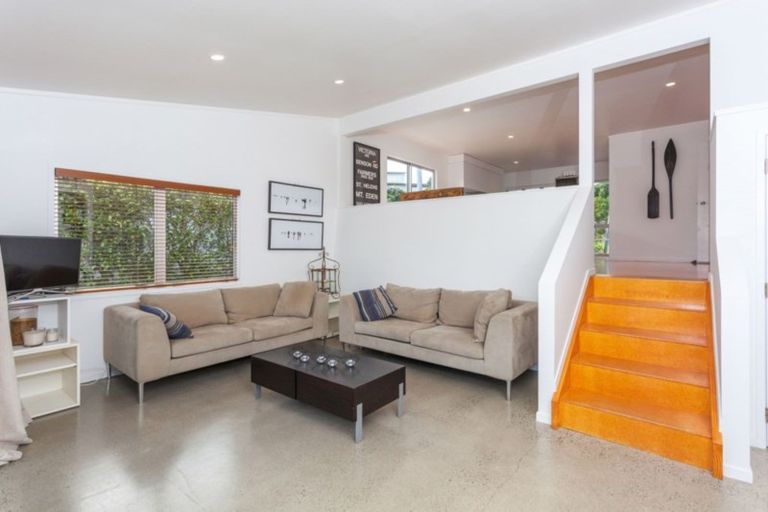 Photo of property in 150 Ocean Beach Road, Tairua, 3508