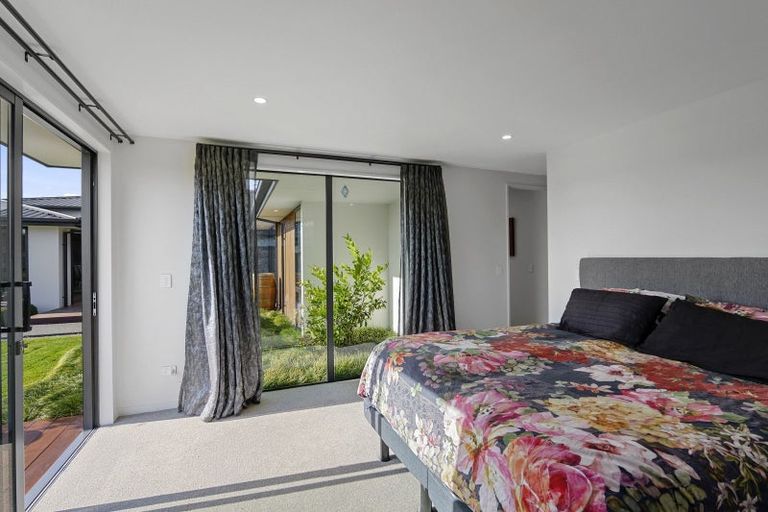 Photo of property in 126 Tosswill Road, Prebbleton, 7604