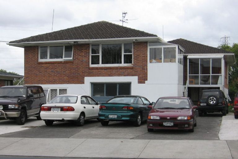 Photo of property in 2/19 Ti Rakau Drive, Pakuranga, Auckland, 2010