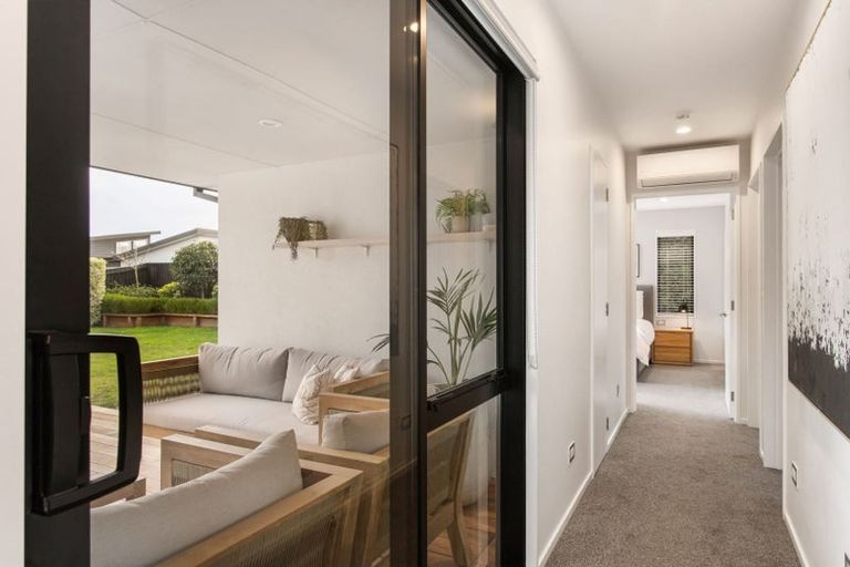 Photo of property in 17 Ridley Street, Halswell, Christchurch, 8025