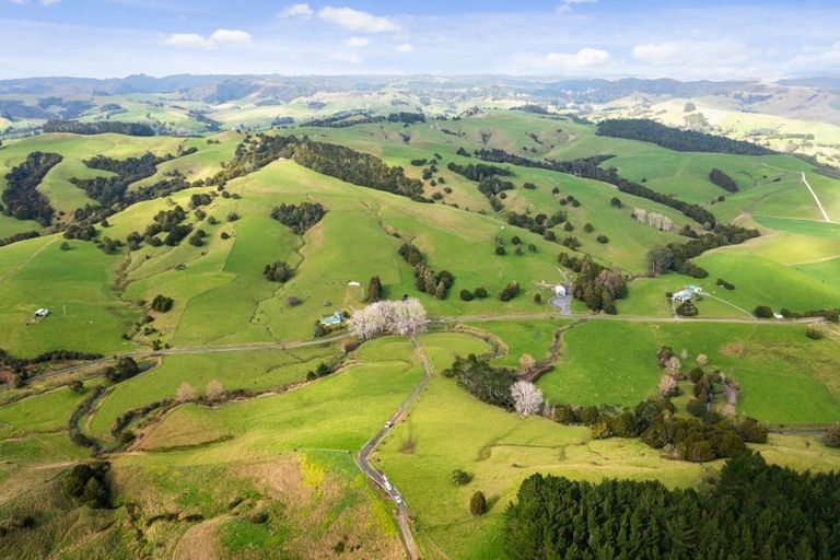 Photo of property in 450 Komokoriki Hill Road, Makarau, Warkworth, 0981