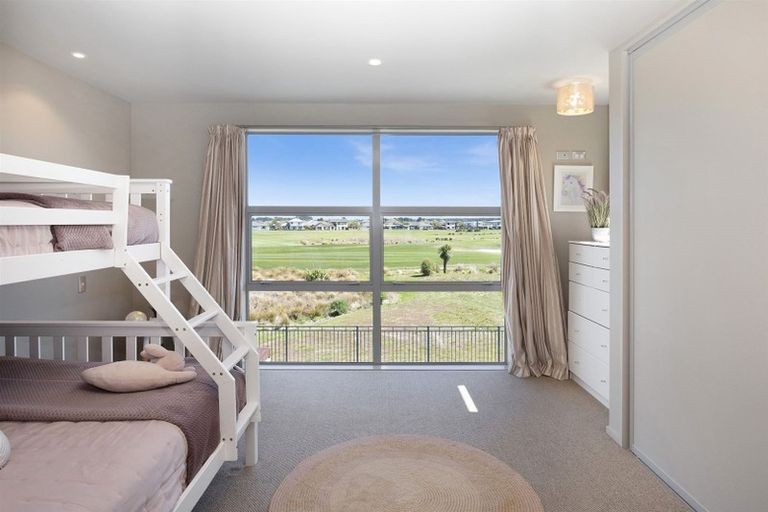 Photo of property in 4 The Belfry, Waimairi Beach, Christchurch, 8083
