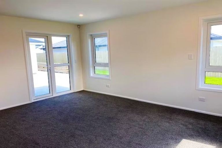 Photo of property in 19a Lewis Crescent, Rolleston, 7614