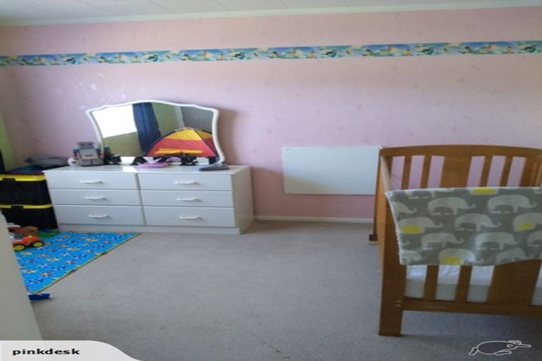 Photo of property in 91 Pasadena Crescent, Totara Park, Upper Hutt, 5018