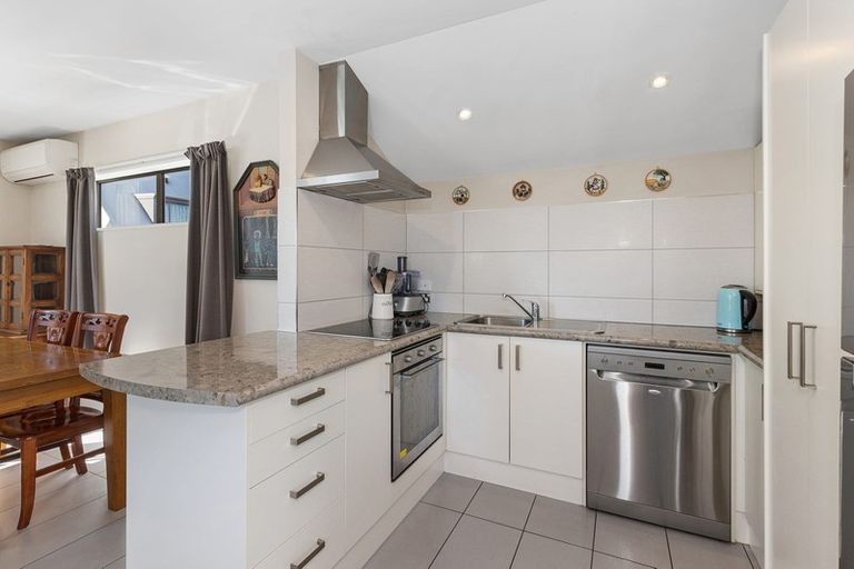 Photo of property in 67b Burke Street, Addington, Christchurch, 8024