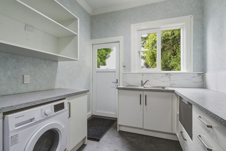 Photo of property in 37 Sutherland Street, Dunedin Central, Dunedin, 9016