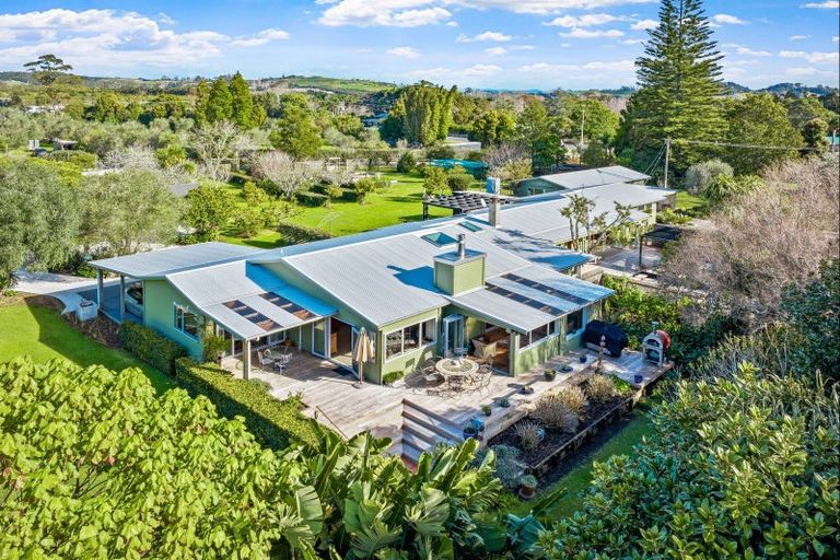 Photo of property in 231 Omaha Flats Road, Point Wells, Warkworth, 0986