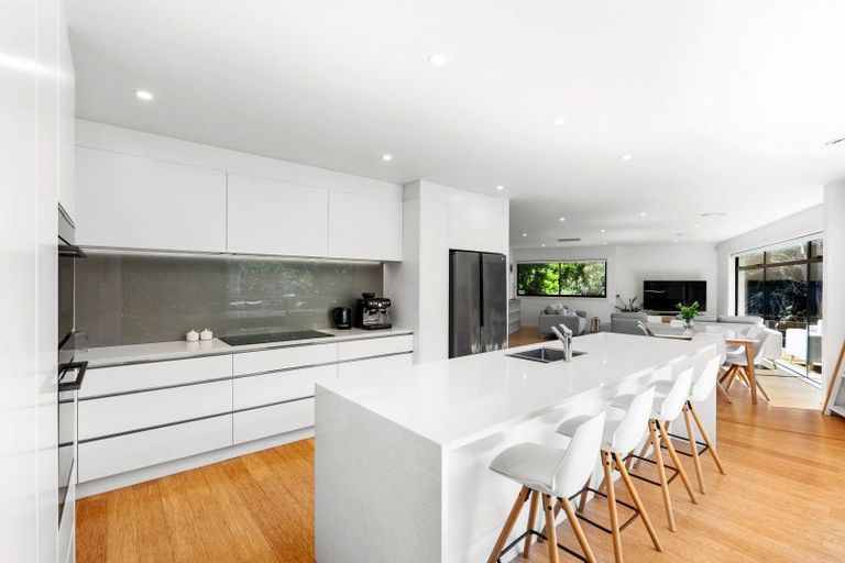 Photo of property in 7b Burlington Road, Hospital Hill, Napier, 4110