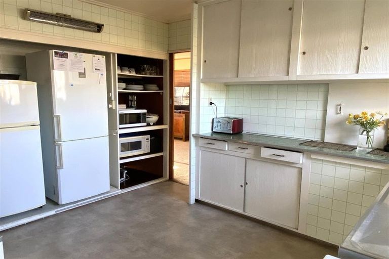 Photo of property in 2 Hewlett Road, Karoro, Greymouth, 7805