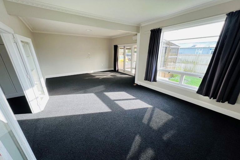 Photo of property in 53 Peverel Street, Riccarton, Christchurch, 8041