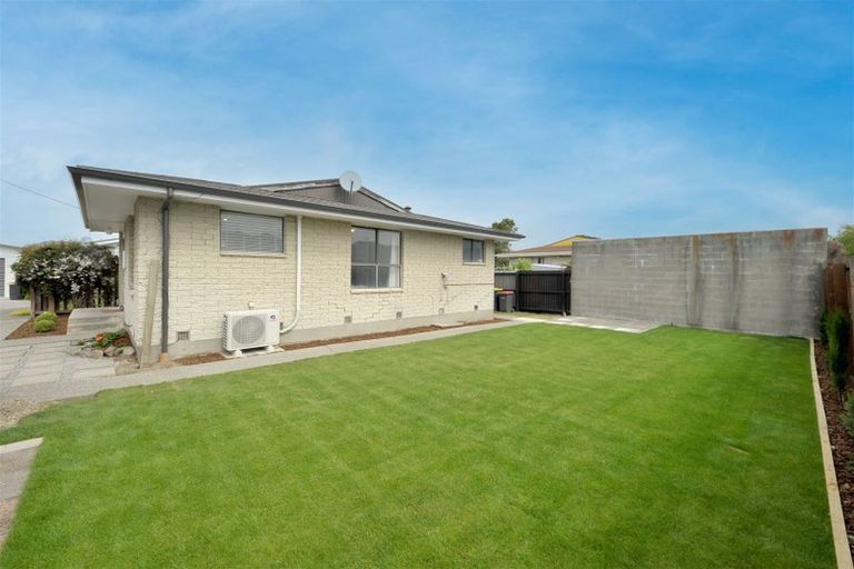 Photo of property in 3/22a Neill Street, Hornby, Christchurch, 8042