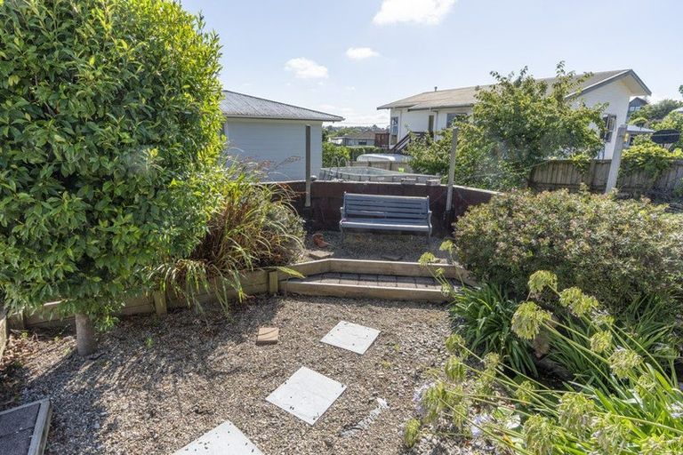 Photo of property in 5 Hamblyn Crescent, Nawton, Hamilton, 3200