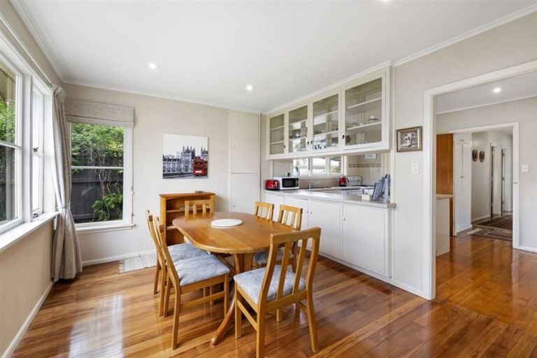 Photo of property in 4 Kingsgate Place, Burnside, Christchurch, 8053