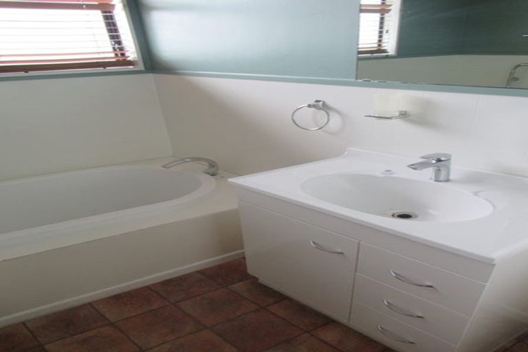 Photo of property in 13 Fenchurch Grove, Stokes Valley, Lower Hutt, 5019