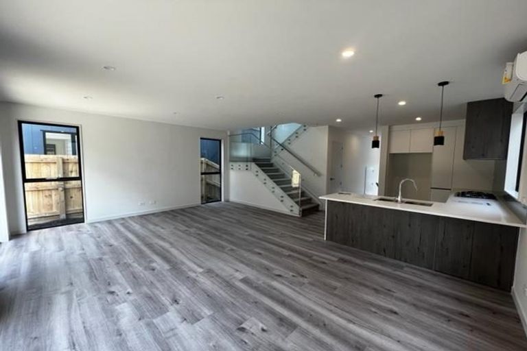 Photo of property in 27 Clara Road, Silverdale, 0932