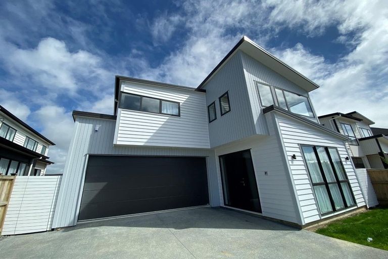 Photo of property in 16 Kokowai Parade, Hobsonville, Auckland, 0616